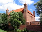 Bild: Kirche vom Schloss aus gesehen